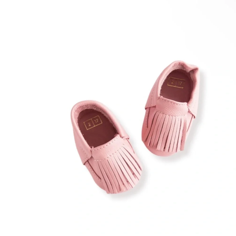 Pink Moccasins for Kids. Leather. By ili + Charlie